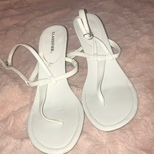 Strap sandals, never worn